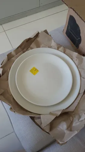 Kit pratos rasos de cerâmica Corona (novos)