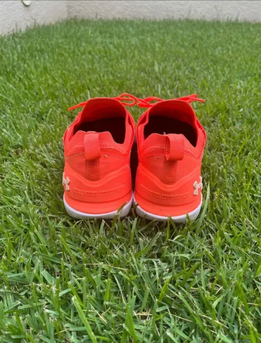 Tênis under armour 