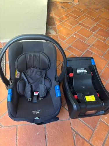 Bebe conforto burigotto touring com base