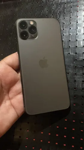 IPHONE 11 PRO ( 256 GIGAS )