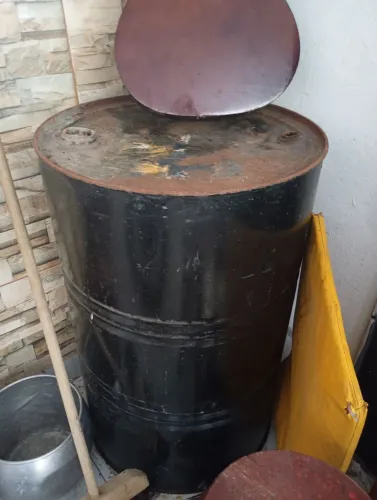 TONEL 50$ CADA (2)