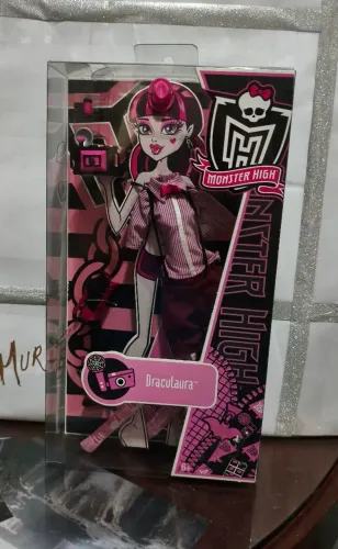 Fashion pack boneca Monster high Draculaura 