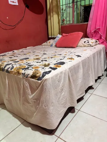 Vende-se cama queen não entrego