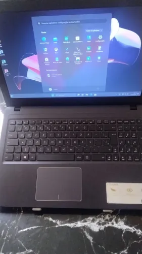 NOTEBOOK ASUS, 4 GB DE RAM, HDD 1 TERA, TELA GRANDE 15.6