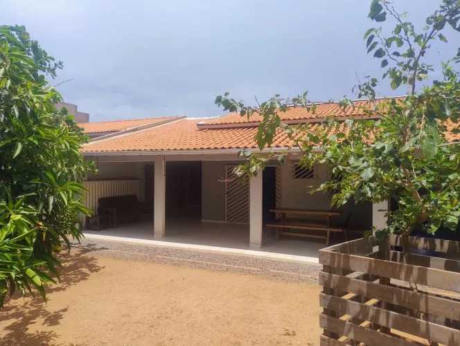 Casa chapéu do sol - permuta/venda
