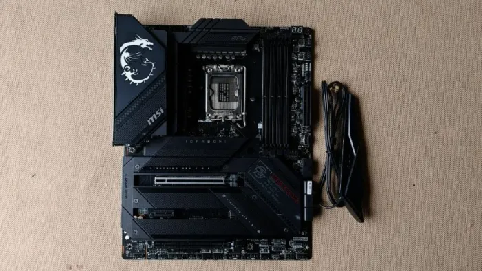 placa mãe MPG Z790 CARBON WIFI