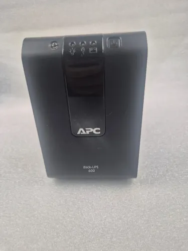 Nobreak APC Back Ups 600