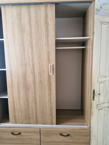 Vendo ou Troco - Guarda-roupa