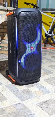 JBL PARTY BOX 710