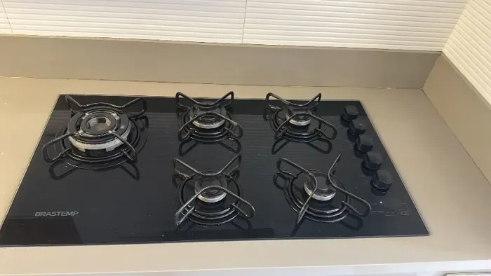 Vendo cooktop 5 bocas Brastemp