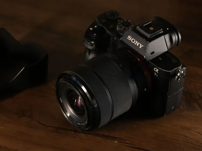 Sony A7sii Full Frame + Lente Sony 24-70mm