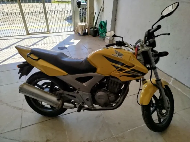 Venda ou troca por Bros ou crosser