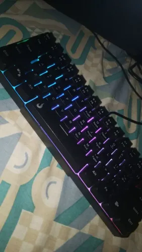 TECLADO GAMER RGB + CABO OTG + HUB USB 3.0