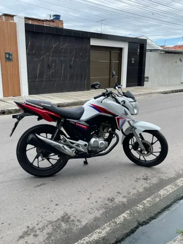 Titan 160 Edição 40 anos