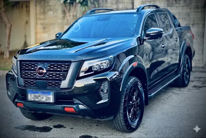 Nissan Frontier Pro4x CD 4X4 2.3 Bi-TB Die. AUT 2024