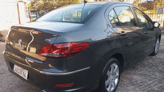 Peugeot 408 Sedan Allure 2.0 Flex 16V 4P Mec. 2011