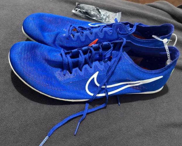 Sapatilha Nike Spike Zoom Mamba 6