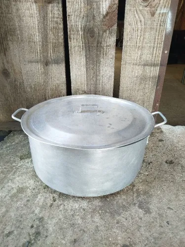 Panela 40 litros 52X22