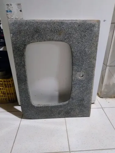 Pedra pra pia de banheiro 150$