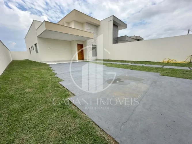 CASA Á VENDA NO RESIDENCIAL SANTA CATARINA- SINOP MT