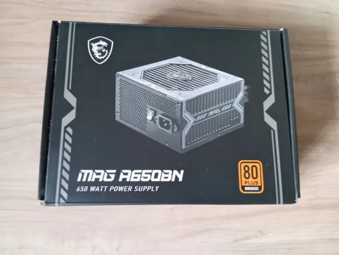 Fonte MSI MAG A650BN, 650W, 80 Plus Bronze, PFC Ativo, Com Cabo, Preto - 306-7ZP2B22-CE0