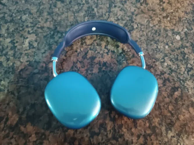 Vendo esse fone de ouvido bluetooth por que eu não uso só tá sem a caixa mais tá novo