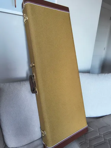 Case Fender