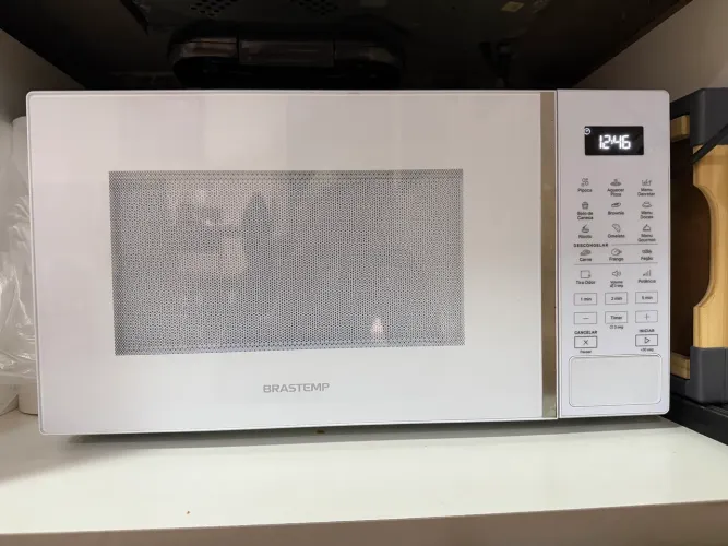 Micro-ondas Brastemp Branco - Excelente estado