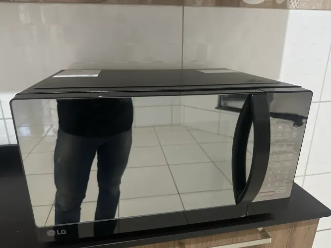 Microondas, 30L, LG, POUCO TEMPO DE USO
