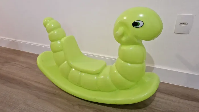 Gangorra minhoca verde