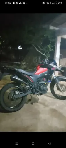 Moto alta XRE 