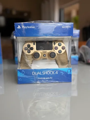 DUALSHOCK 4 GOLD (DOURADO) - LACRADO