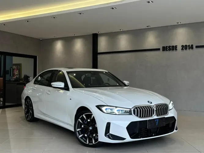 BMW 320I A 2.0 TB M Sport Activeflex 16V 4P 2026