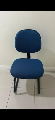 * CADEIRAS ESTOFADAS PARA ESCRITORIO ,temos 10 cadeiras para vender