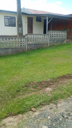 Corte de grama e roçada