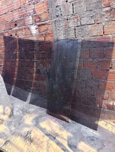 Vendo tela de ferro 130x45