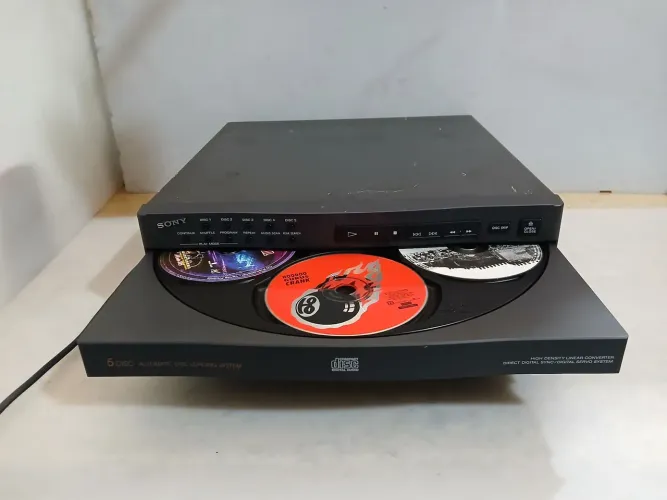 CD Player Sony 5cds CDP C322M
