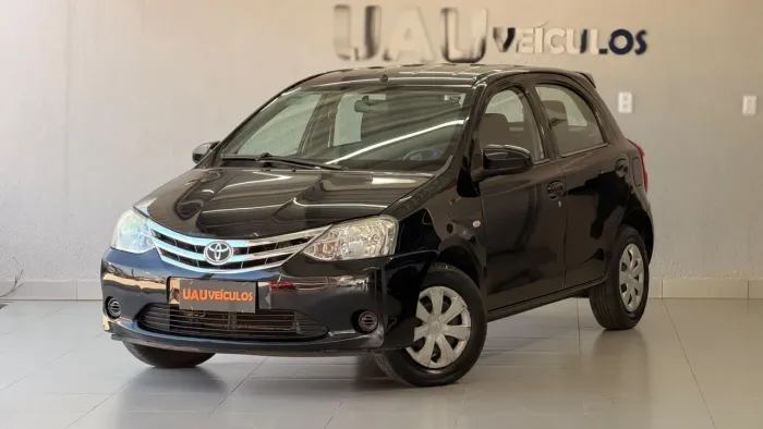 Toyota Etios X 1.3 Flex 16V 5P Mec. 2015