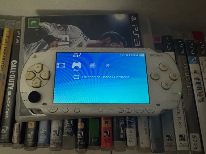 PSP BRANCO FUNCIONANDO PERFEITO (NAO ACEITO OFERTA)