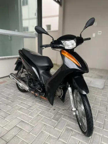 Vendo Biz 100 ES 2013, com partida elétrica