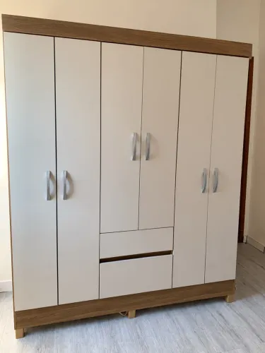 Guarda-roupa Solteiro