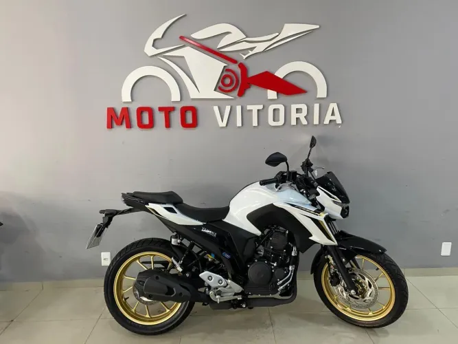 Yamaha Fz25 2025 financio em até 48x aceito motos