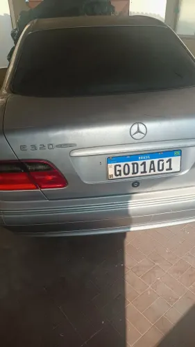 Mercedes-Benz E-320 Avantgarde 2000