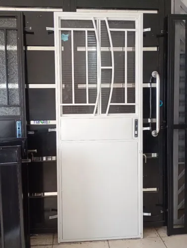 Porta padrão a pronta entrega