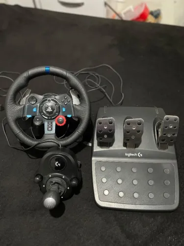 VOLANTE G29 + CÂMBIO *POUCO TEMPO DE USO*