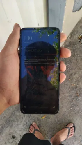 XIAOMI REDMI 9A 32GB (obs:trincos são nao pelicula)