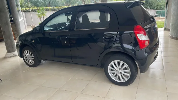 Toyota Etios XLS 1.5 Flex 16V 5P Mec. 2014