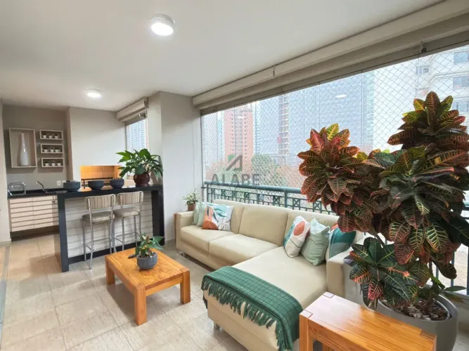 Apartamento para venda em Brooklin Paulista com 4 quartos, sendo 4 suítes, 238m²