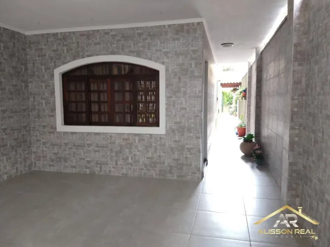 Sobrado com 3 quartos, 1 Suíte, 2 Vagas na Vila Ayrosa, Osasco, São Paulo.