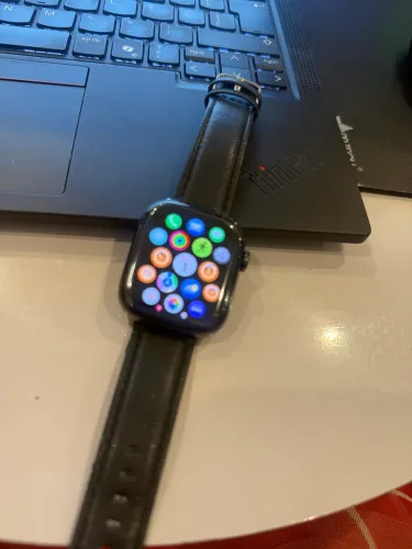 Apple Watch Series 10 GPS + Cellular 42 mm | Bateria 98% | Estado de novo
